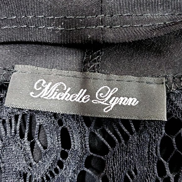 Michelle Lynn Black Swing Shrug (Small) - Picture 9 of 13